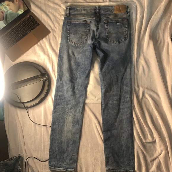 American Eagle Jeans - Picture 2 of 3